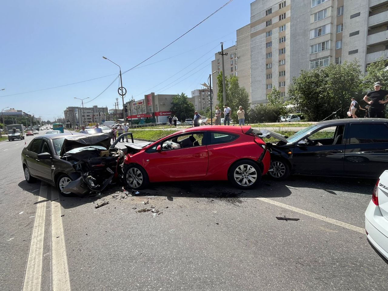 В Ставрополе в тройном столкновении один погибший и четверо пострадавших |  Новости | Вечерний Ставрополь